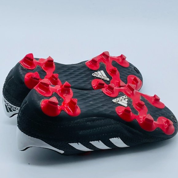 Adidas Cleats- Boys size 10K - Picture 8 of 9